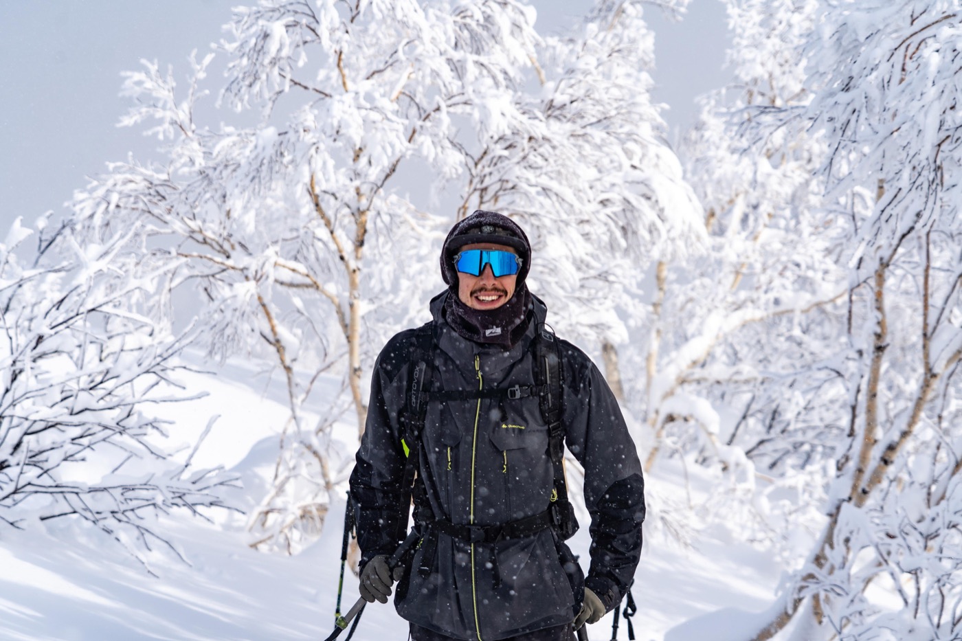 Juan Berthold, instructor de Deep Snowboard en la montaña