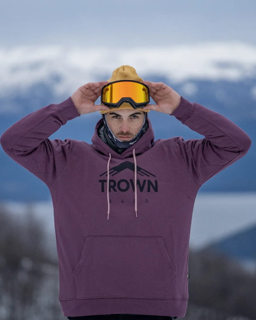 Matías Halblaub, instructor de Deep Snowboard en la montaña